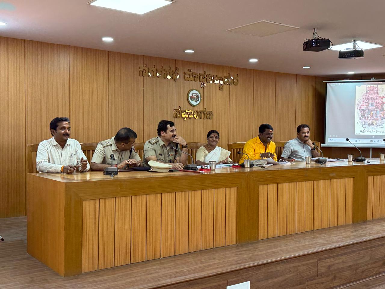 41c88231-366b-4930-b7ee-b00443adf301